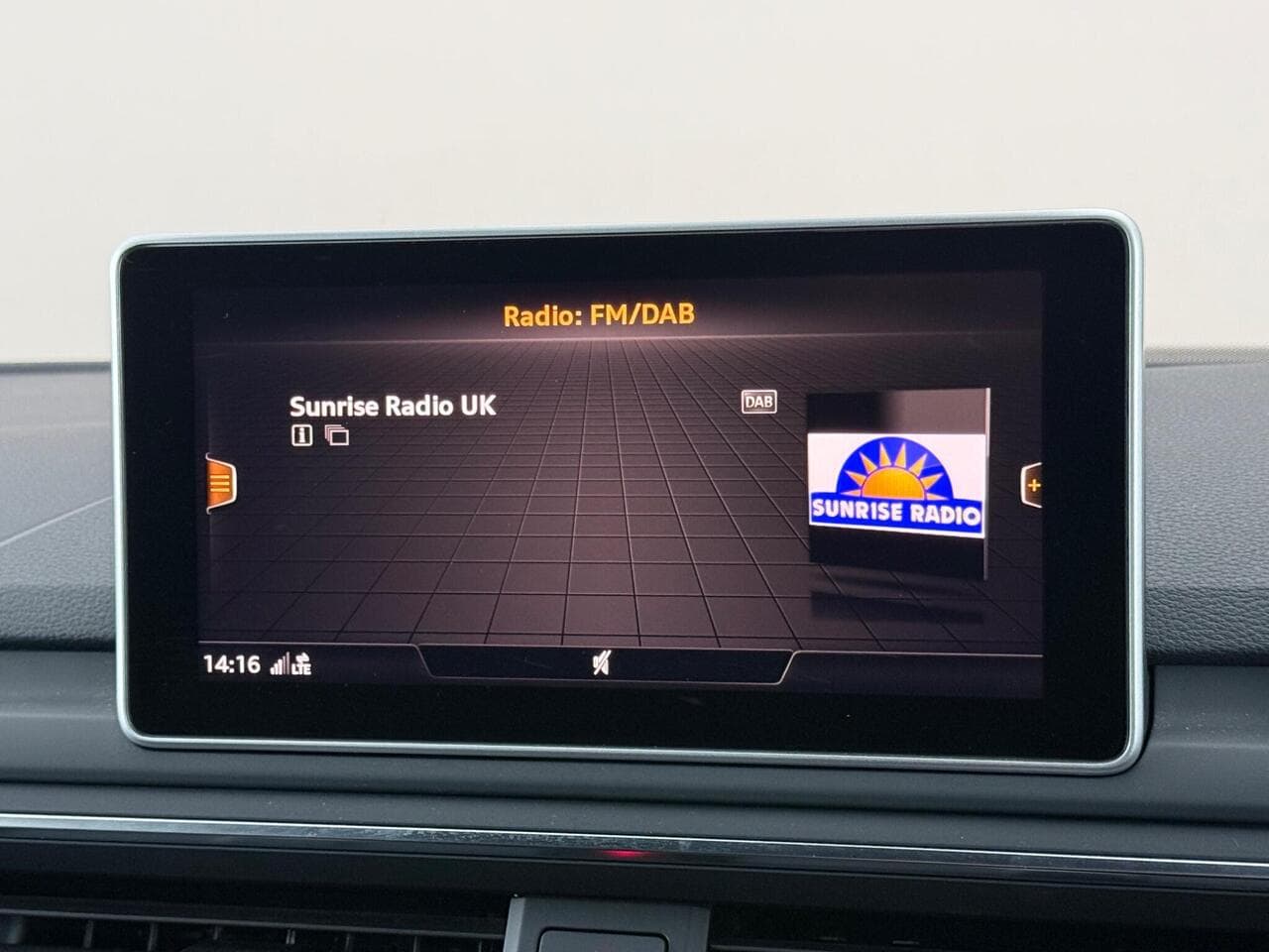 Audi A5 thumbnail Infotainment System