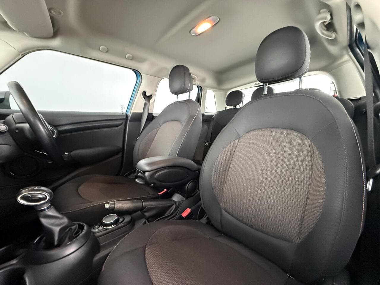 MINI Hatch thumbnail Seat Front Passenger