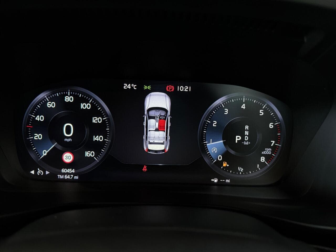 Volvo XC40 thumbnail Driver Instruments