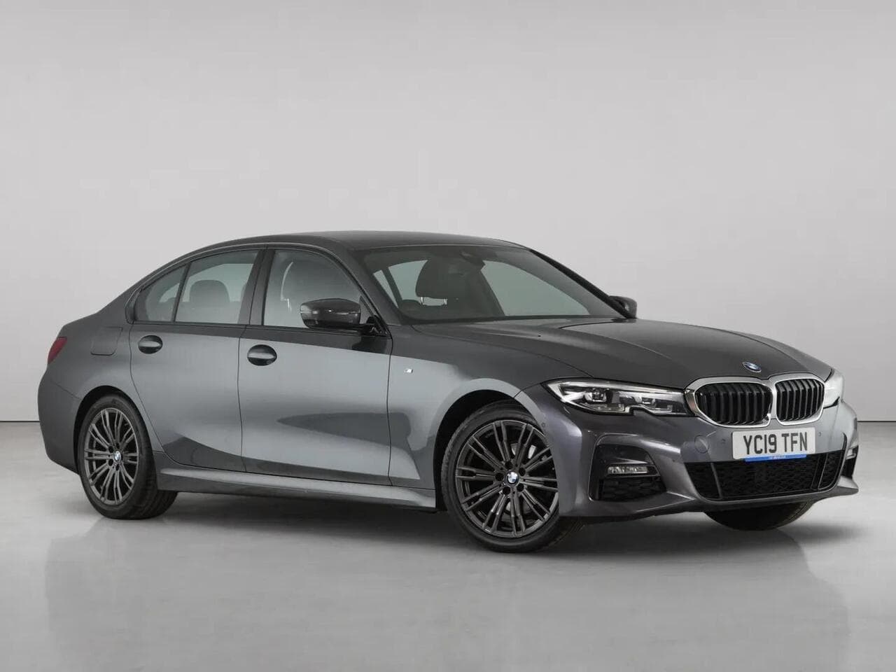 BMW 3 Series - BMW 3 Series 2.0 320d M Sport Saloon 4dr Diesel Auto xDrive Euro 6 (s/s) (190 ps)