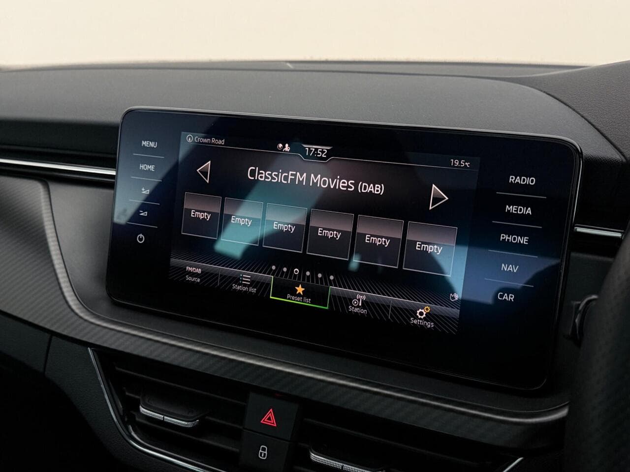 Skoda Kamiq thumbnail Infotainment System