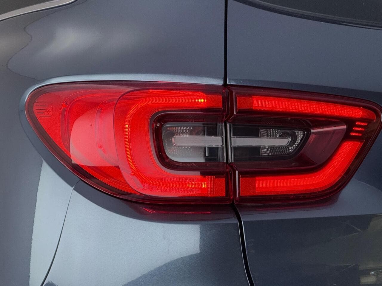 Renault Kadjar thumbnail Lights Rear