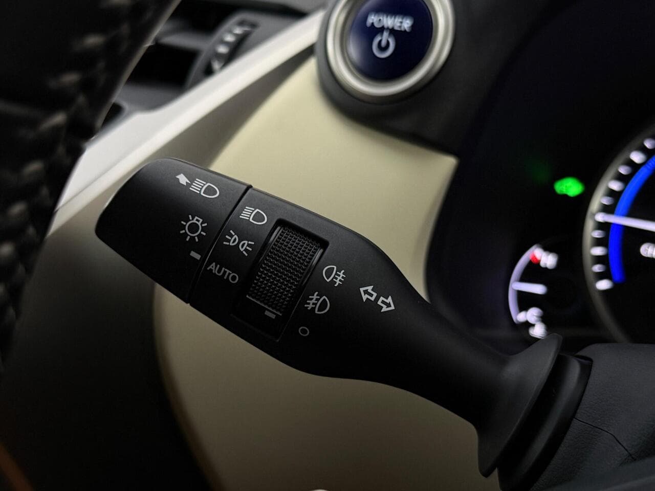 Lexus NX thumbnail Misc Controls