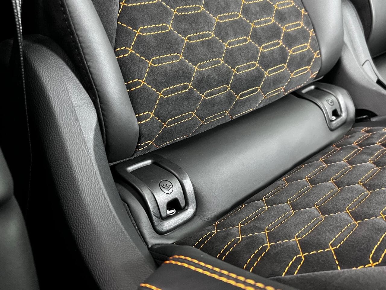 Lamborghini Urus thumbnail Inconclusive