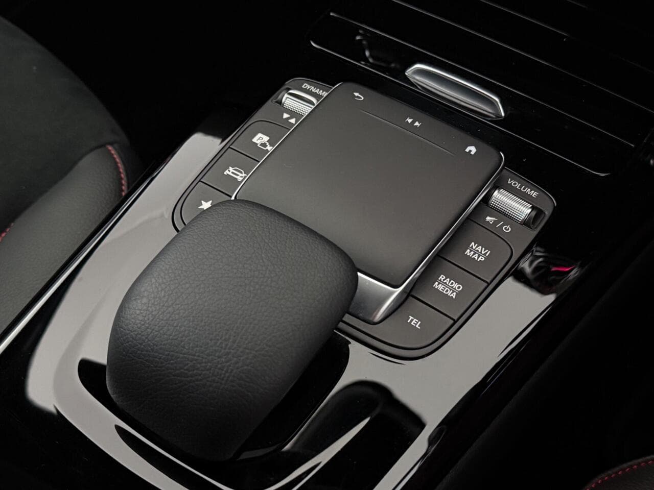 Mercedes-Benz A Class thumbnail Misc Controls