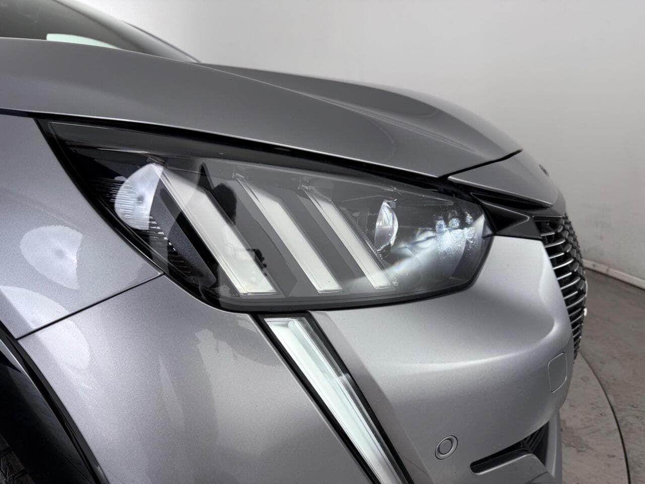 Peugeot 208 thumbnail Inconclusive