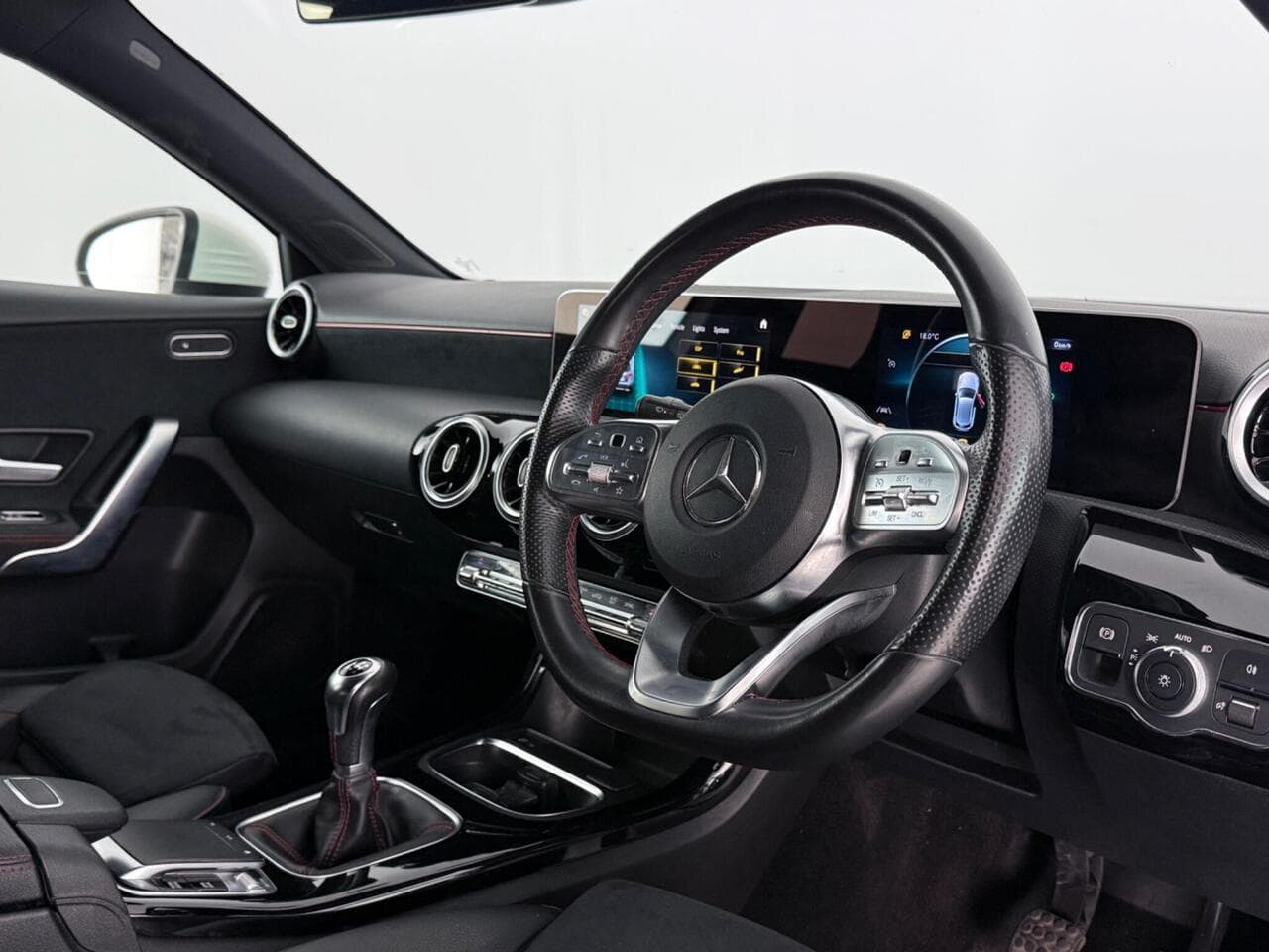 Mercedes-Benz A Class thumbnail Interior Front