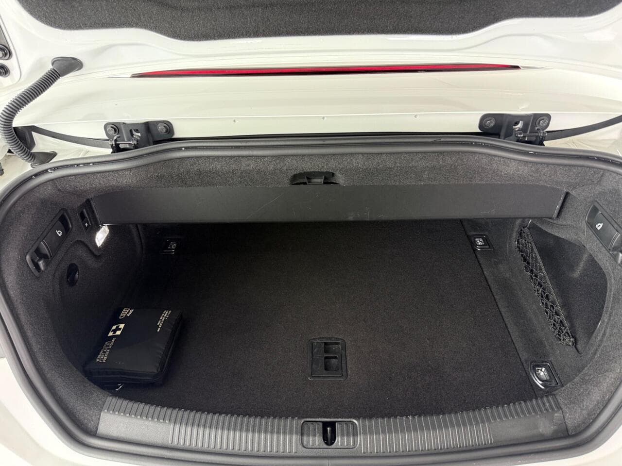 Audi A5 Cabriolet thumbnail Boot