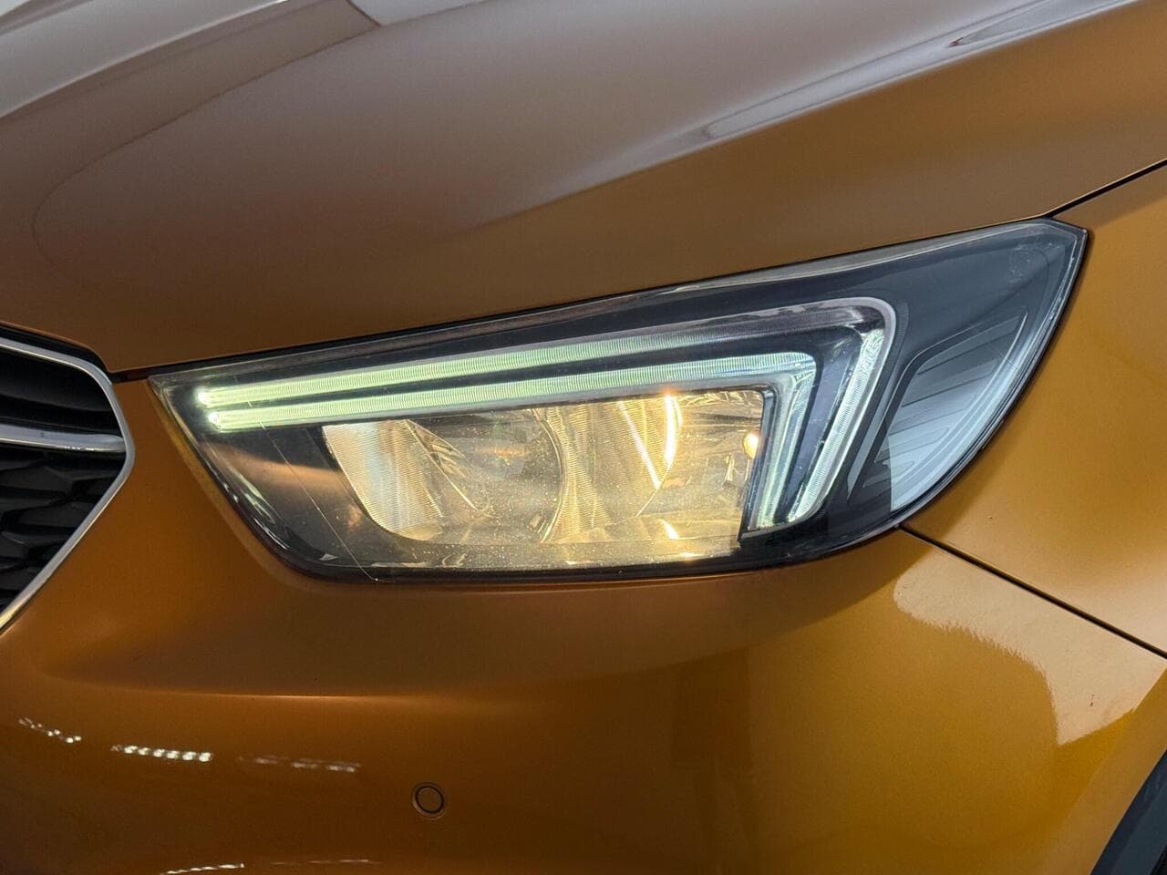 Vauxhall Mokka X thumbnail Lights Front