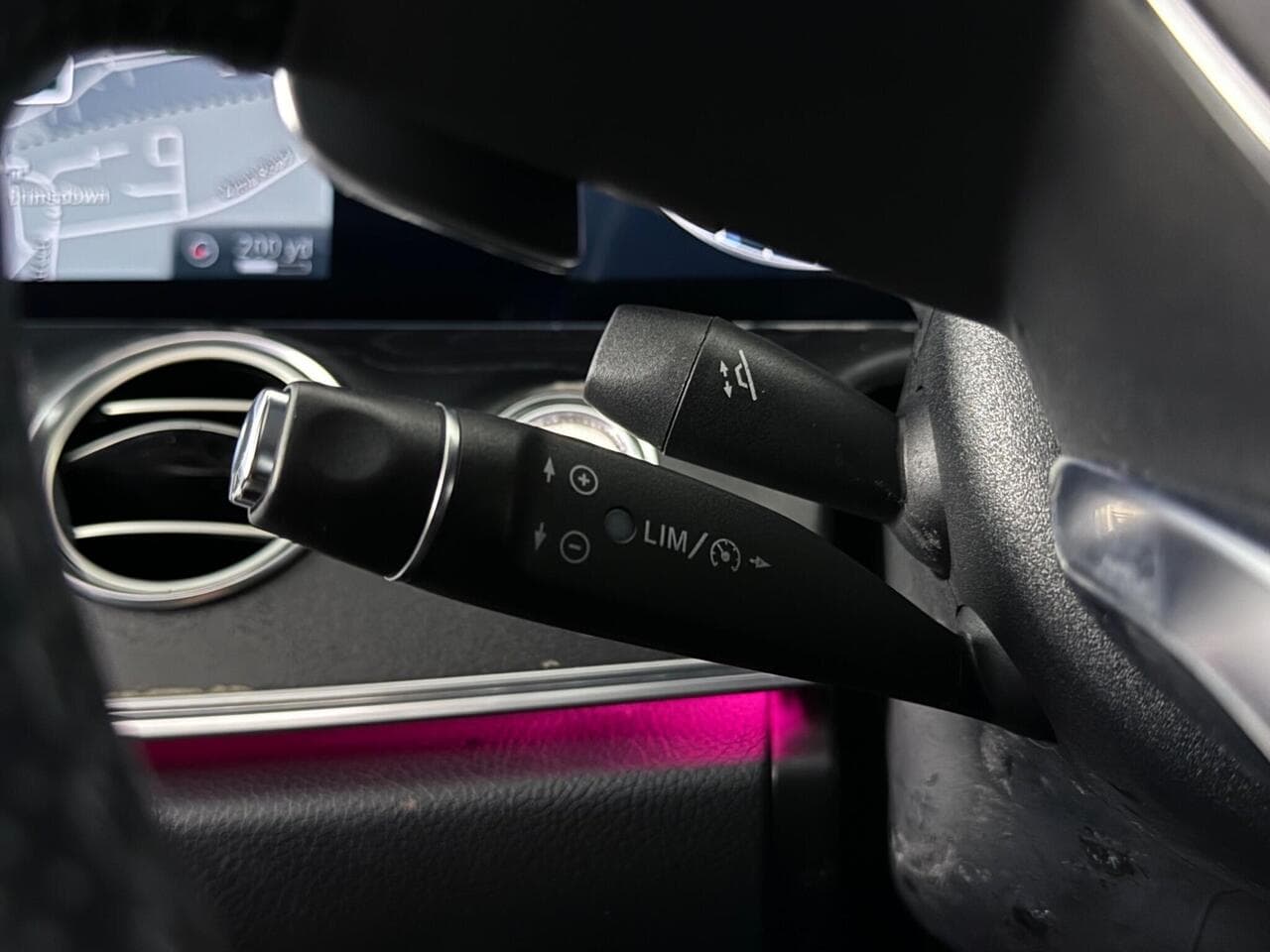 Mercedes-Benz E Class thumbnail Misc Controls