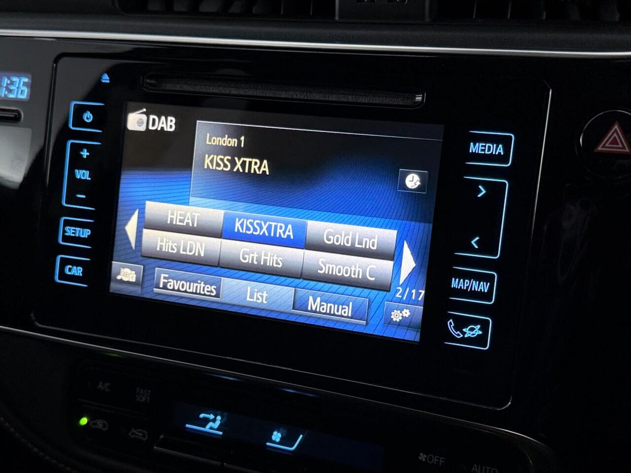 Toyota Auris thumbnail Infotainment System