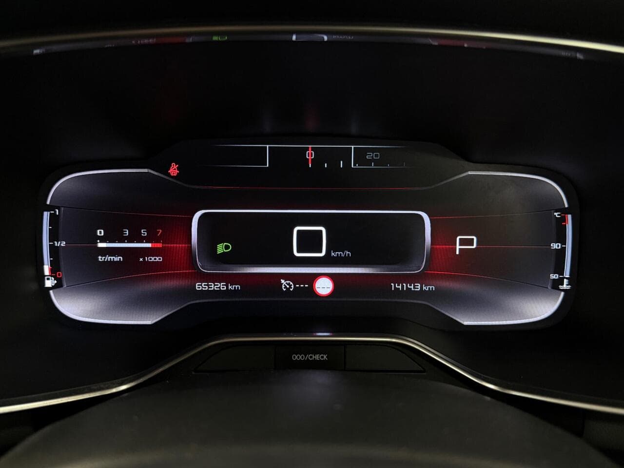 Citroen C5 Aircross thumbnail Driver Instruments