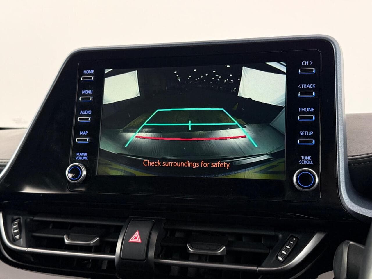 Toyota C-HR thumbnail Infotainment System