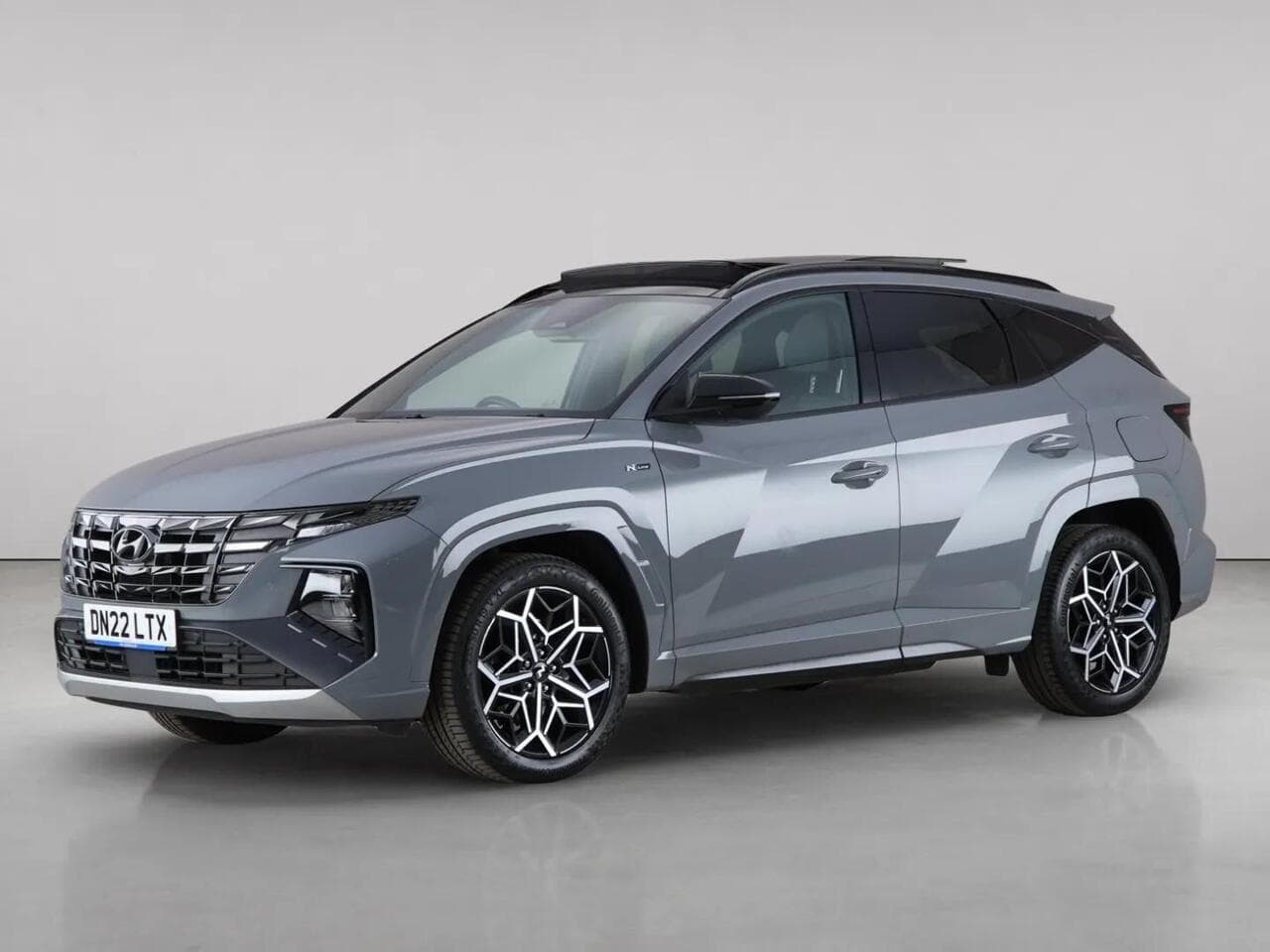 Hyundai TUCSON thumbnail Front Left