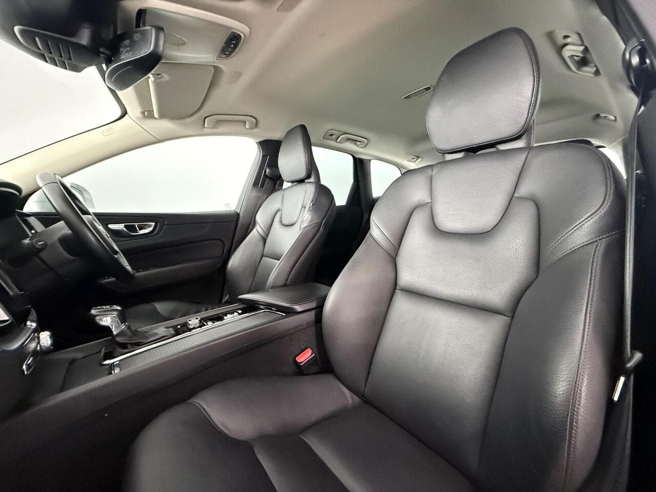 Volvo XC60 thumbnail Seat Front Passenger