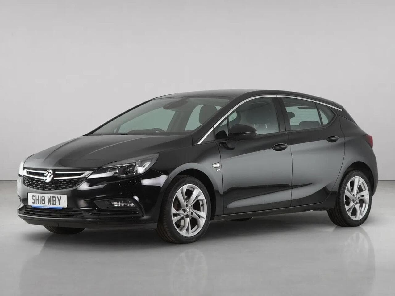 Vauxhall Astra thumbnail Front Left