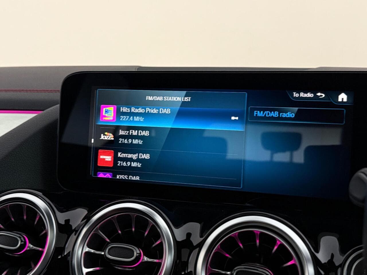 Mercedes-Benz EQA thumbnail Infotainment System