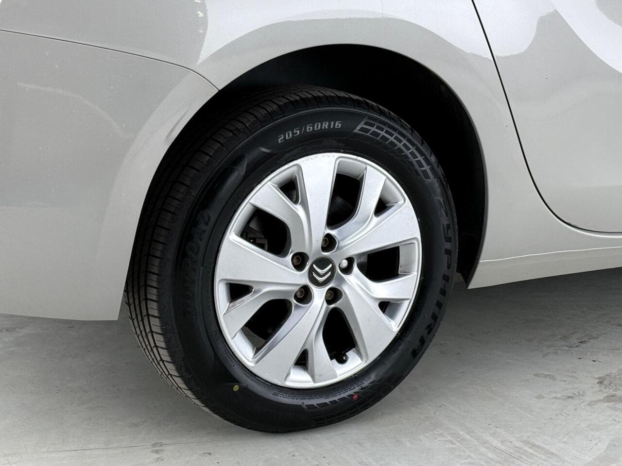 Citroen Grand C4 SpaceTourer thumbnail Wheel