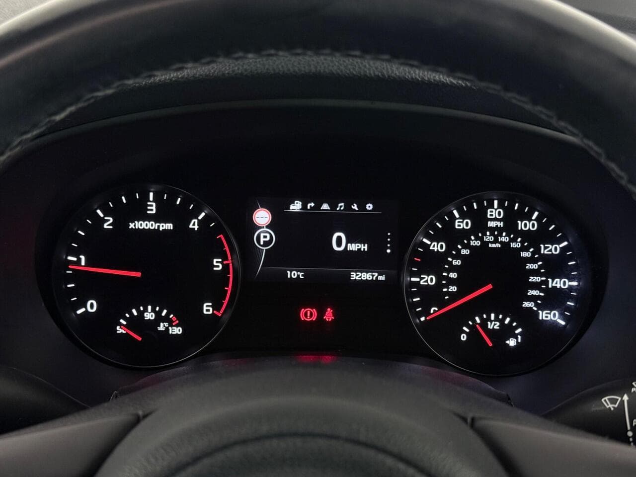 Kia Sportage thumbnail Driver Instruments