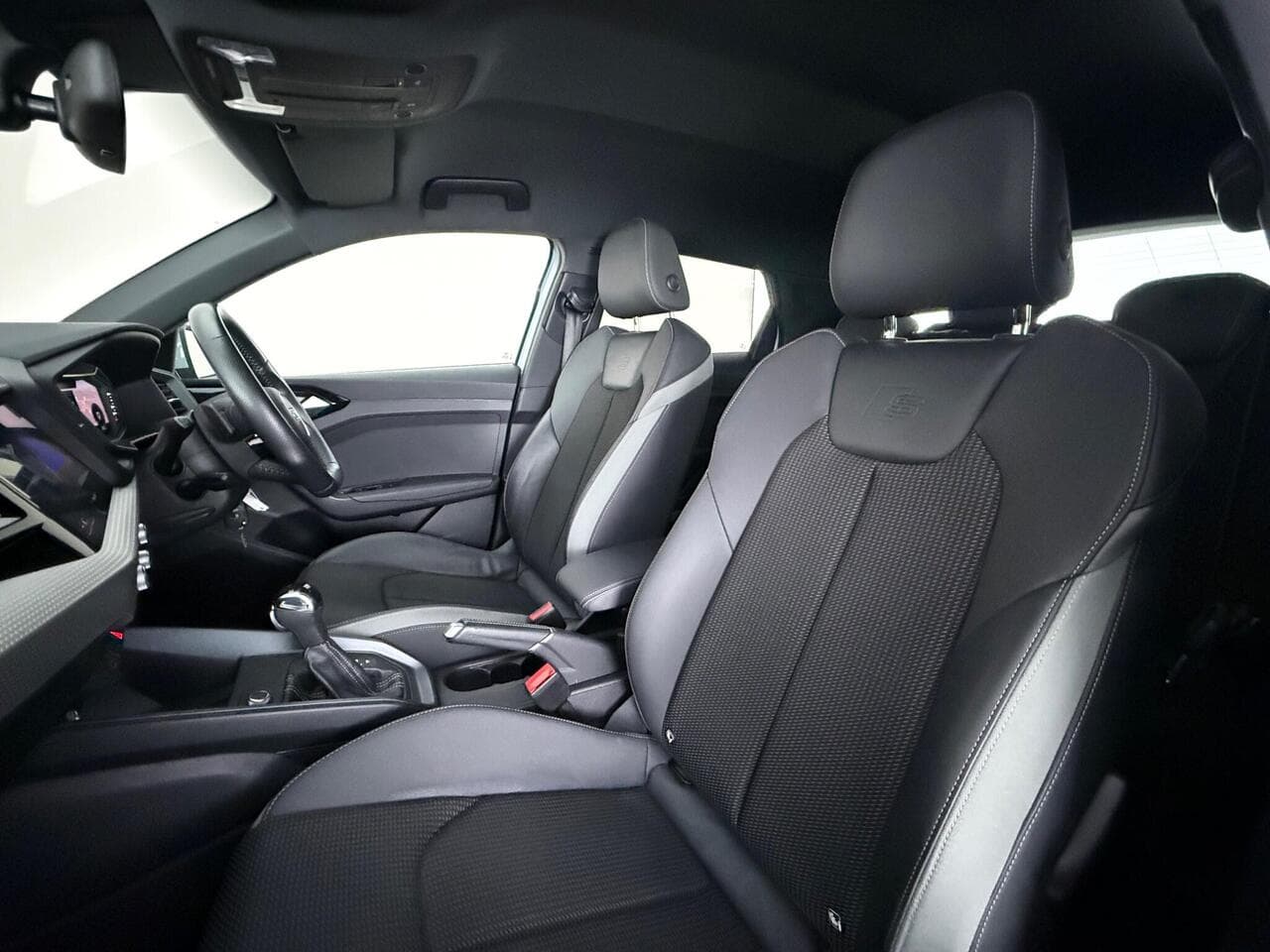Audi A1 thumbnail Seat Front Passenger
