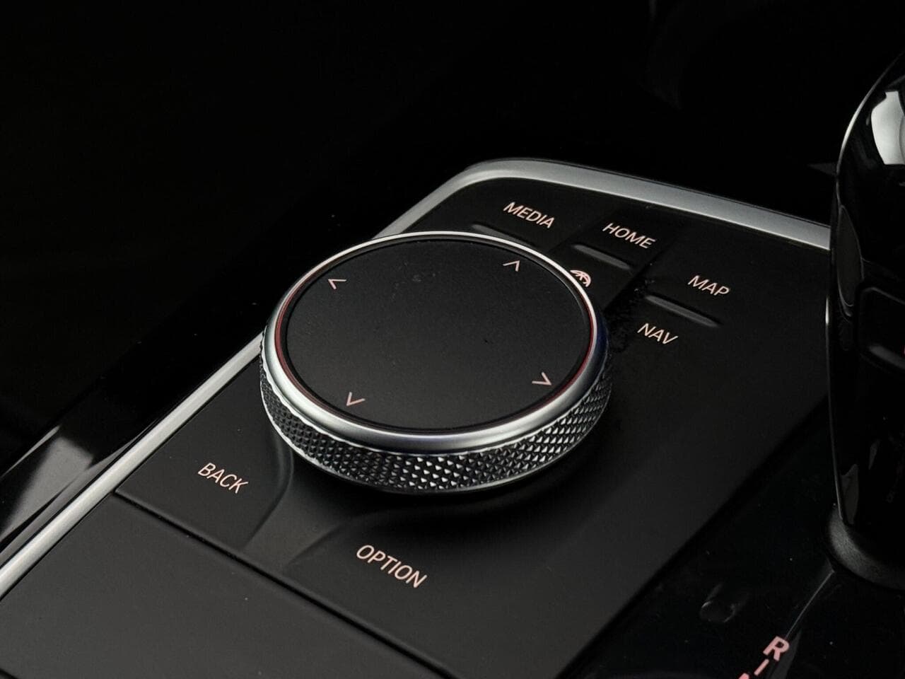 BMW 2 Series Gran Coupe thumbnail Misc Controls