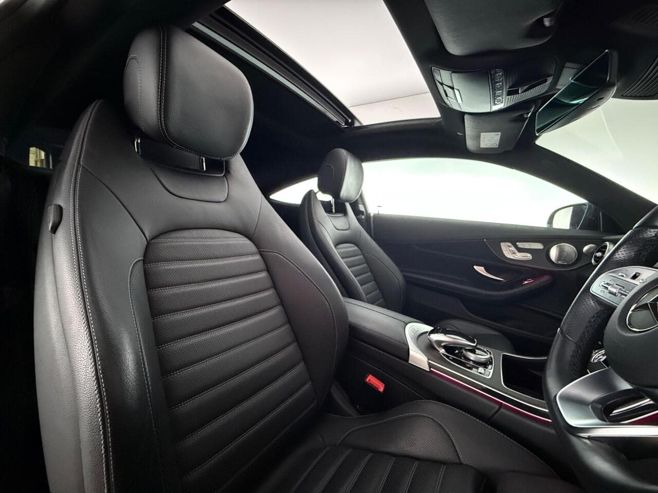 Mercedes-Benz C Class thumbnail Seat Driver