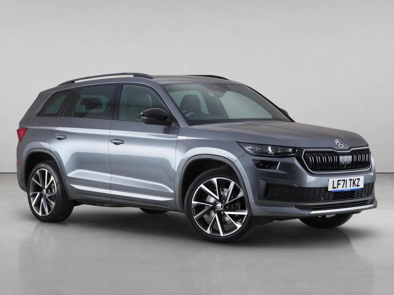 Skoda Kodiaq - Skoda Kodiaq 2.0 TSI SportLine DSG 4WD Euro 6 (s/s) 5dr (7 Seat)