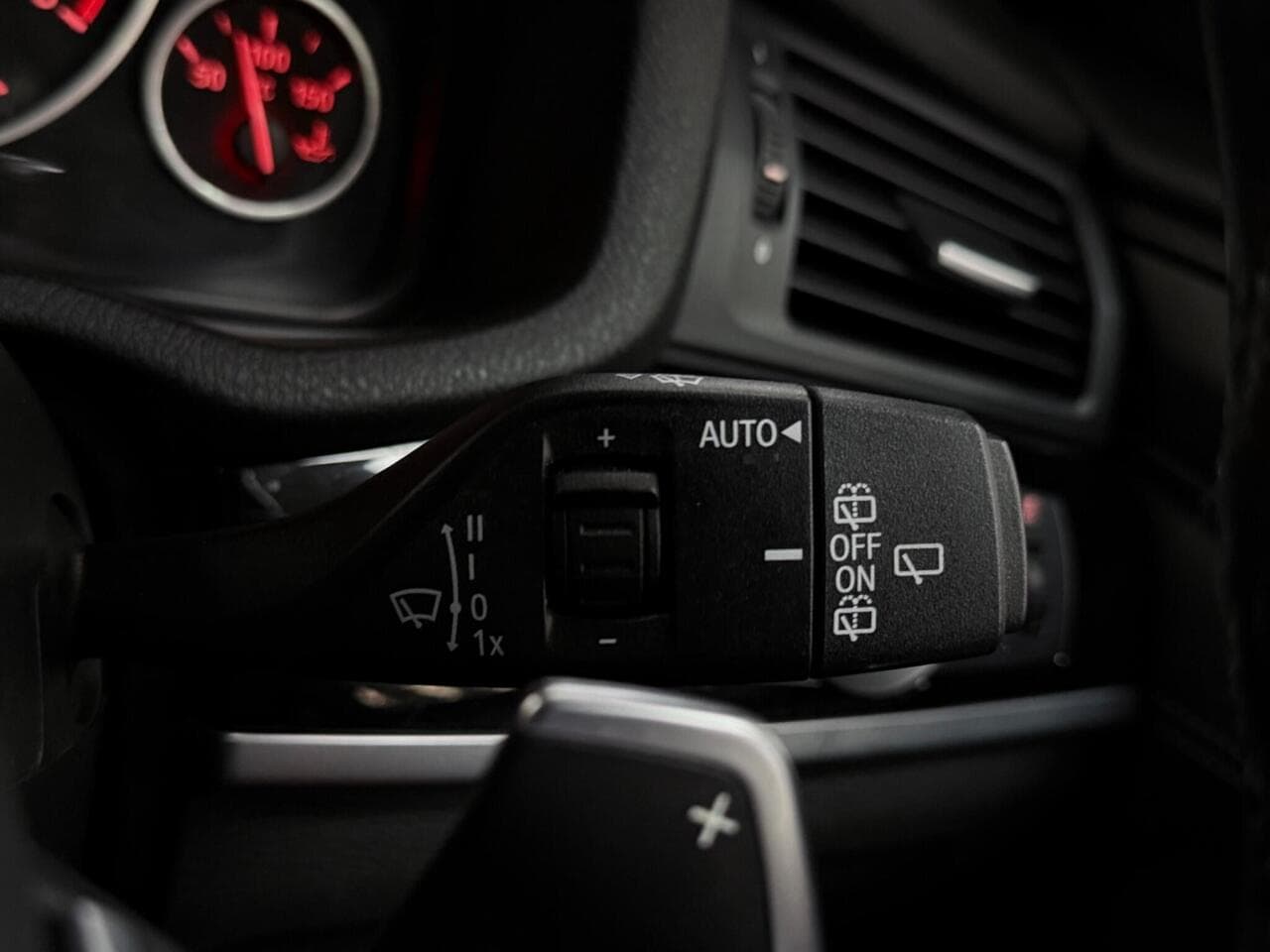 BMW X3 thumbnail Misc Controls