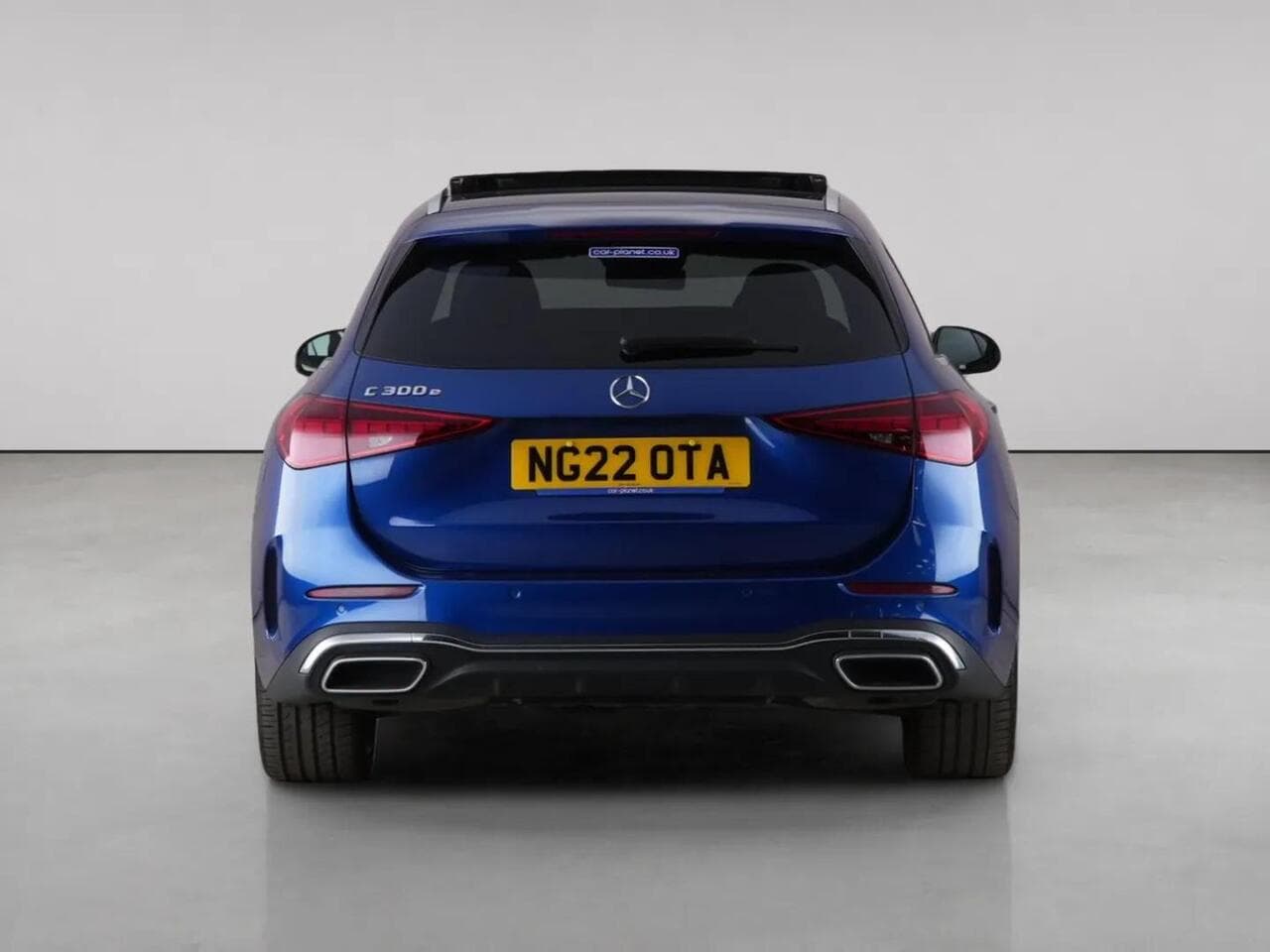 Mercedes-Benz C Class thumbnail Rear