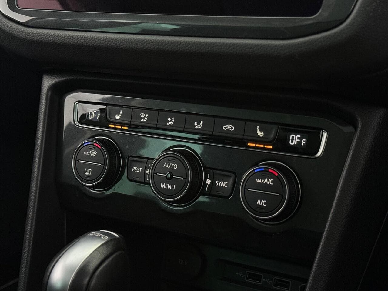 Volkswagen Tiguan thumbnail Inconclusive