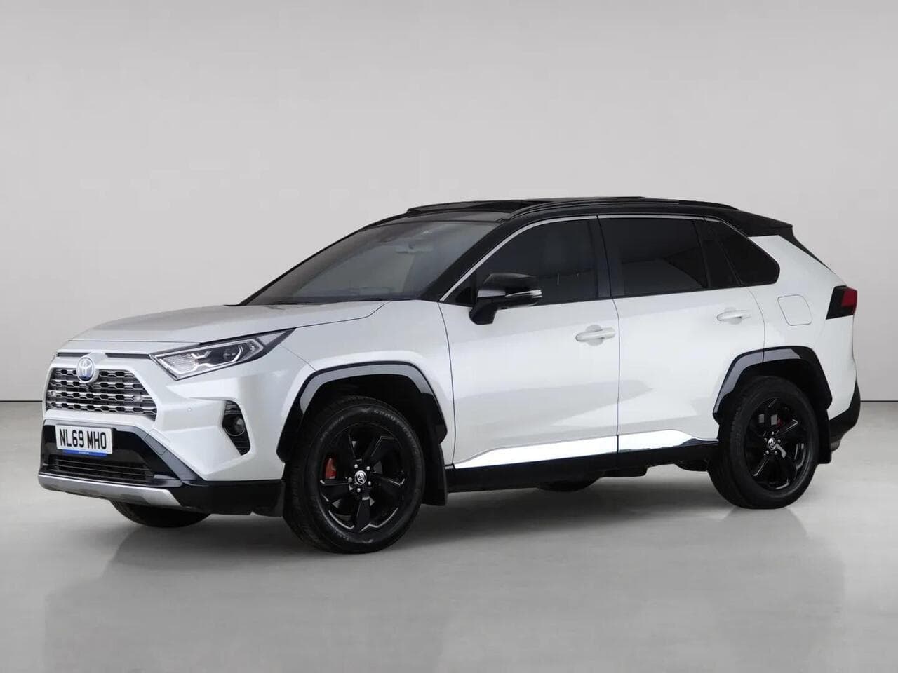 Toyota RAV4 thumbnail Front Left