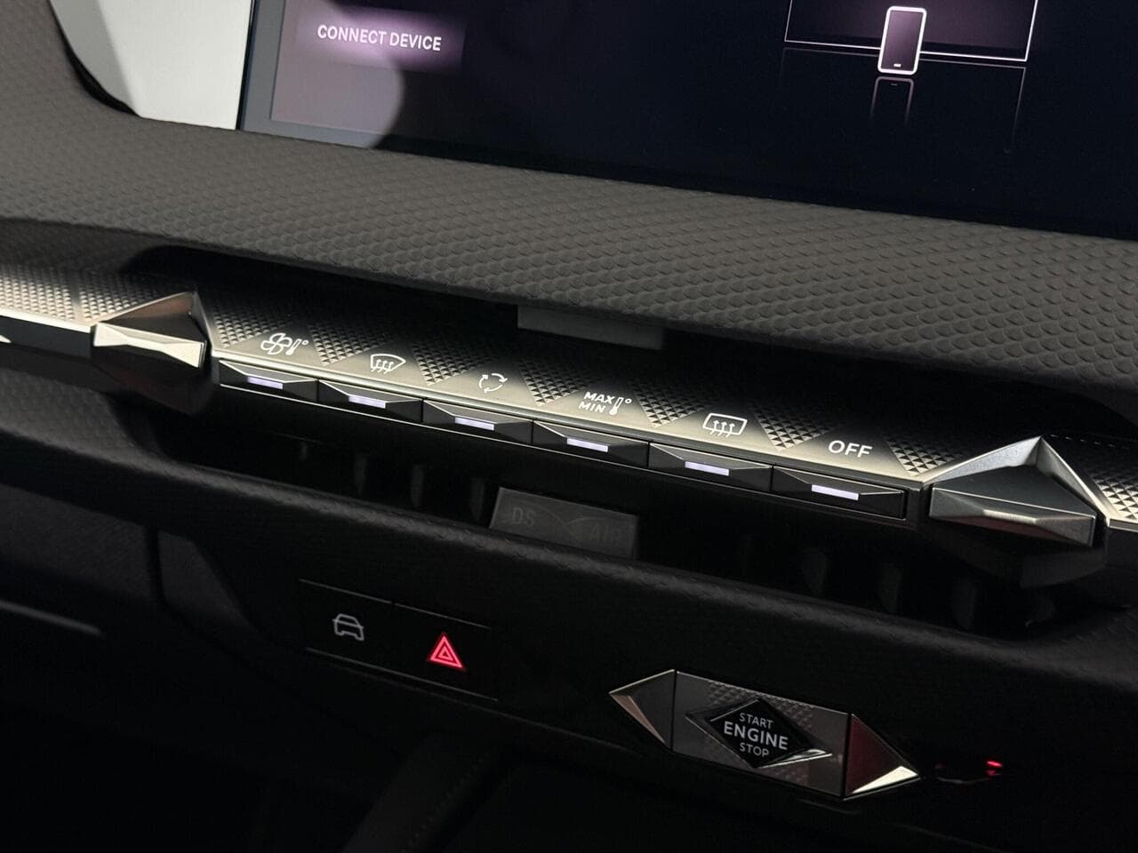 DS AUTOMOBILES DS 4 thumbnail Inconclusive