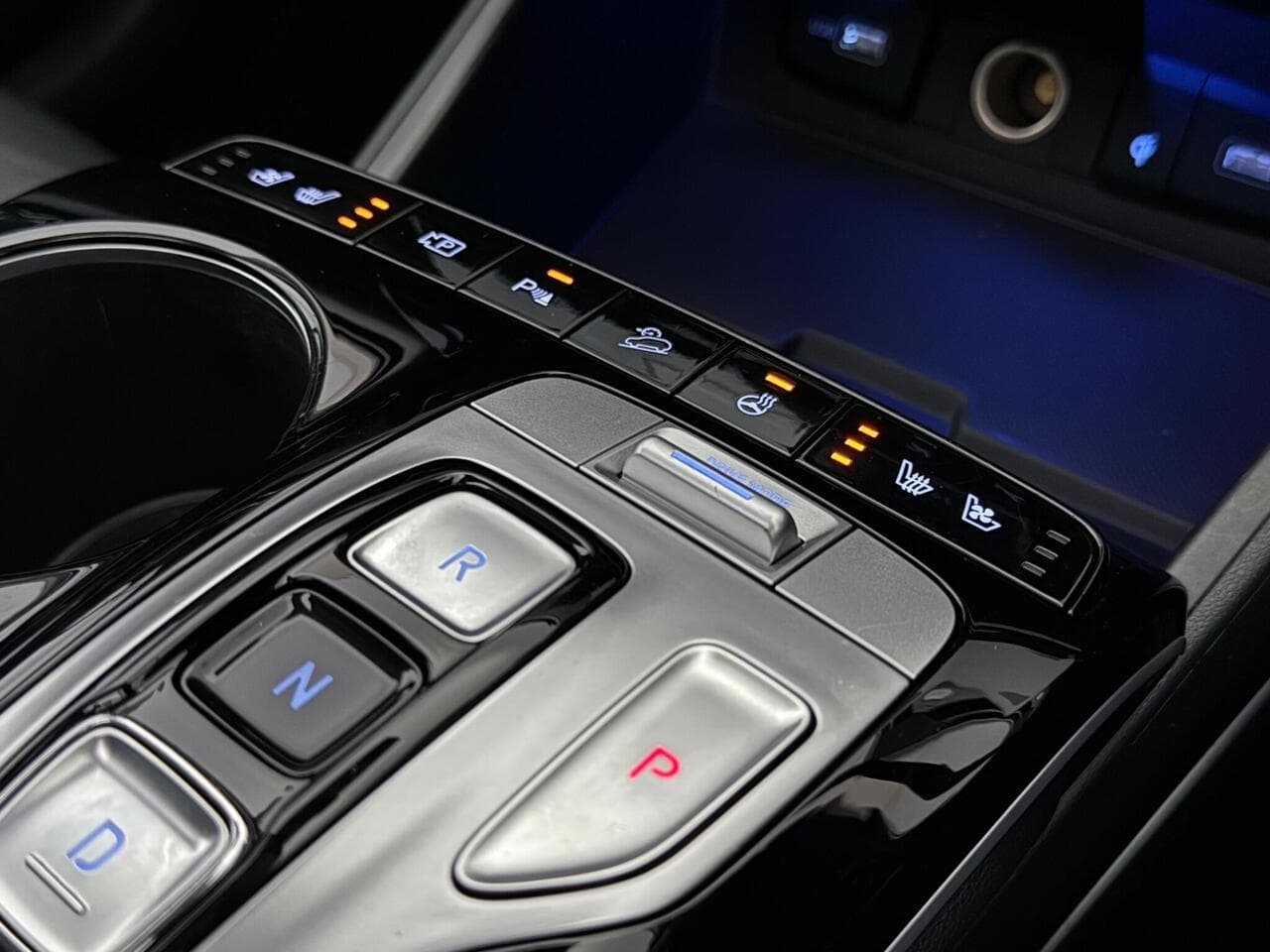 Hyundai TUCSON thumbnail Misc Controls