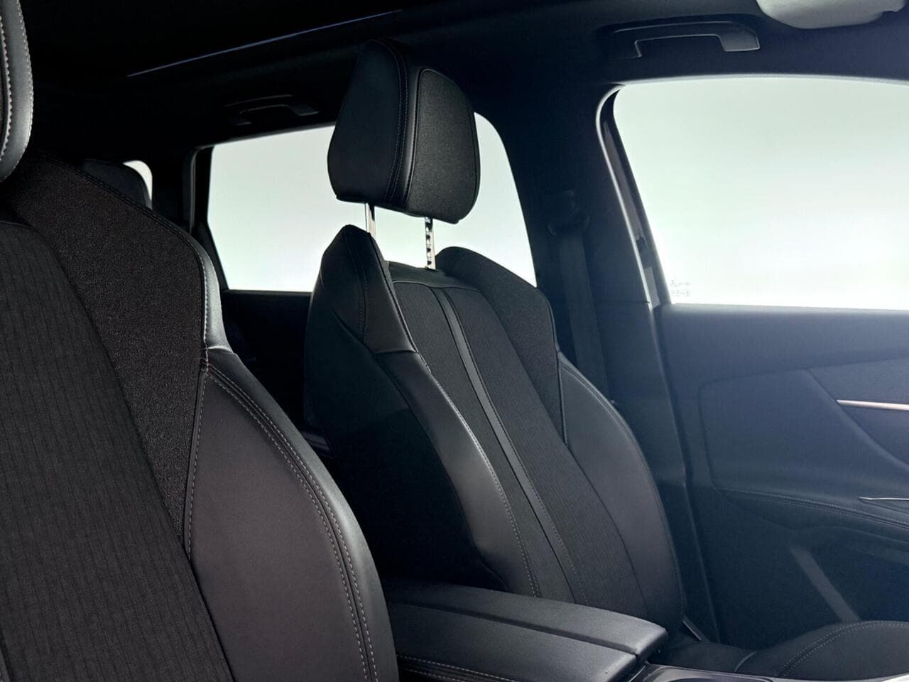 Peugeot 5008 thumbnail Inconclusive