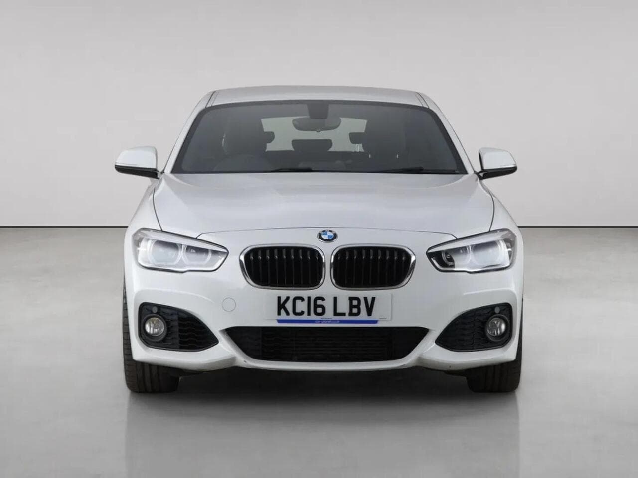 BMW 1 Series thumbnail Front