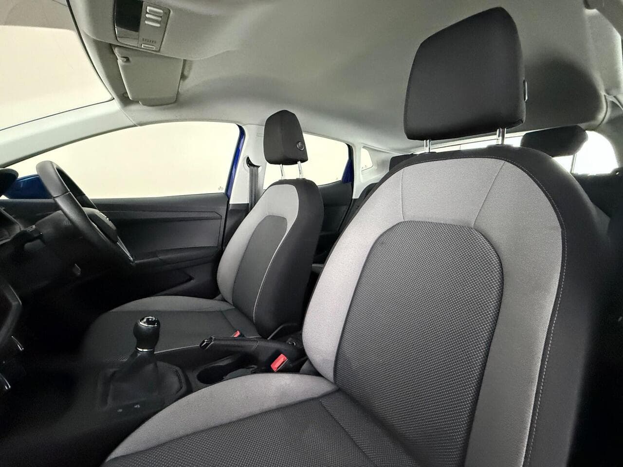 SEAT Ibiza thumbnail Seat Front Passenger