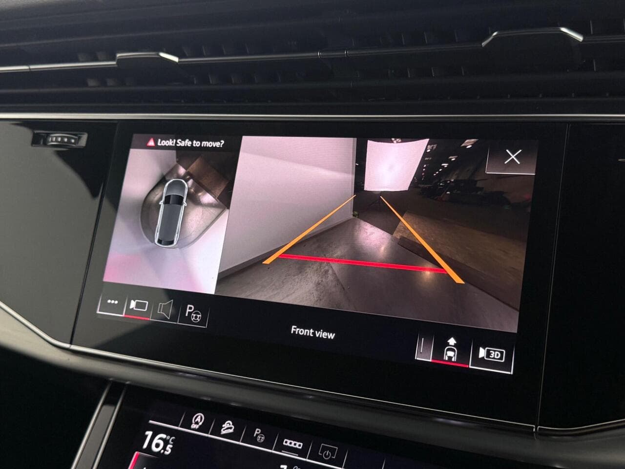 Audi Q8 thumbnail Infotainment System