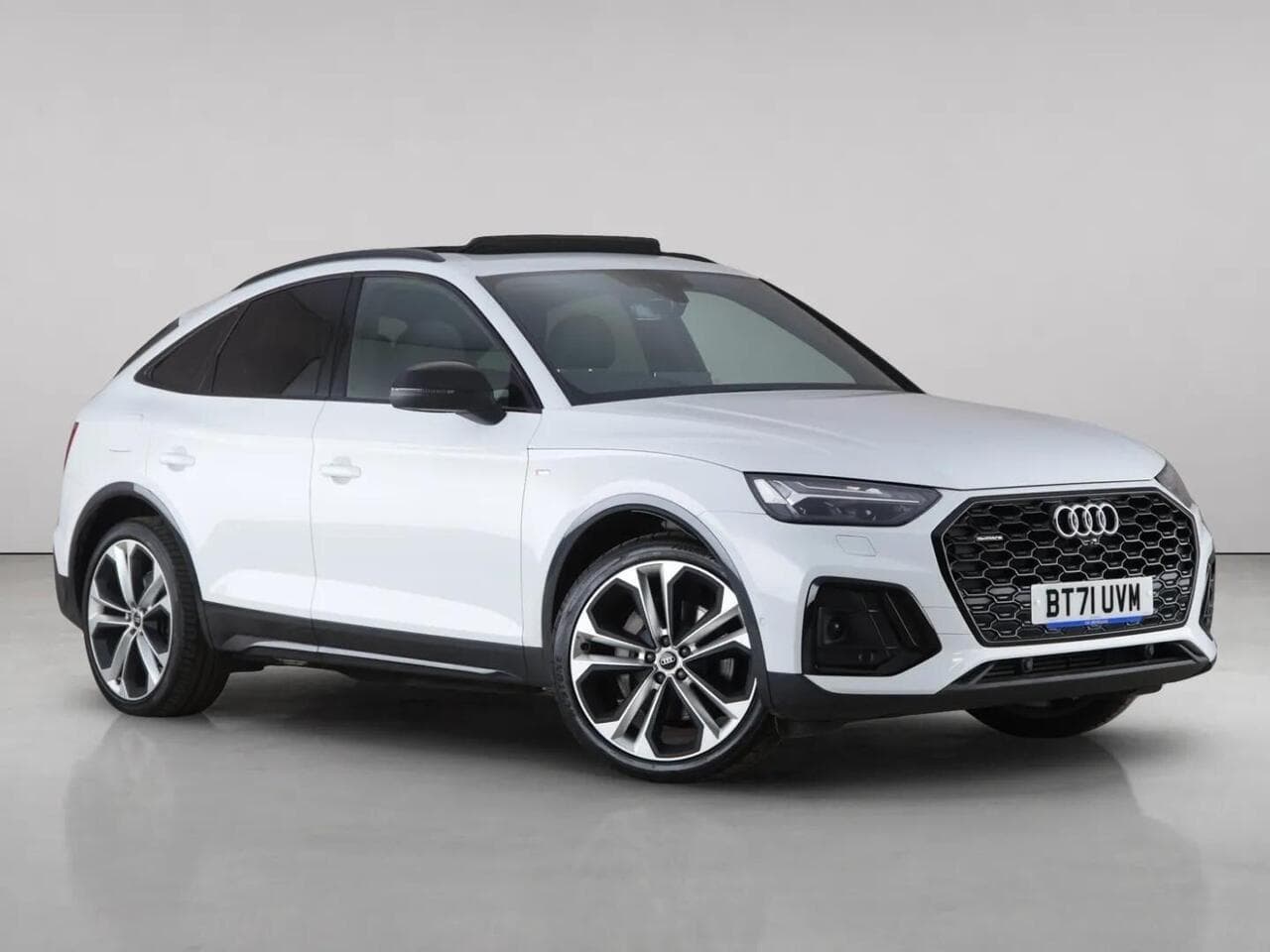 Audi Q5 - Audi Q5 2.0 TFSIe 55 Competition Vorsprung Sportback S Tronic quattro Euro 6 (s/s) 5dr 17.9kWh