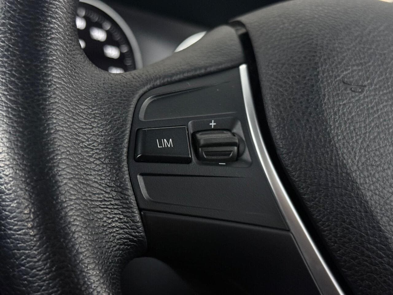 BMW 1 Series thumbnail Misc Controls