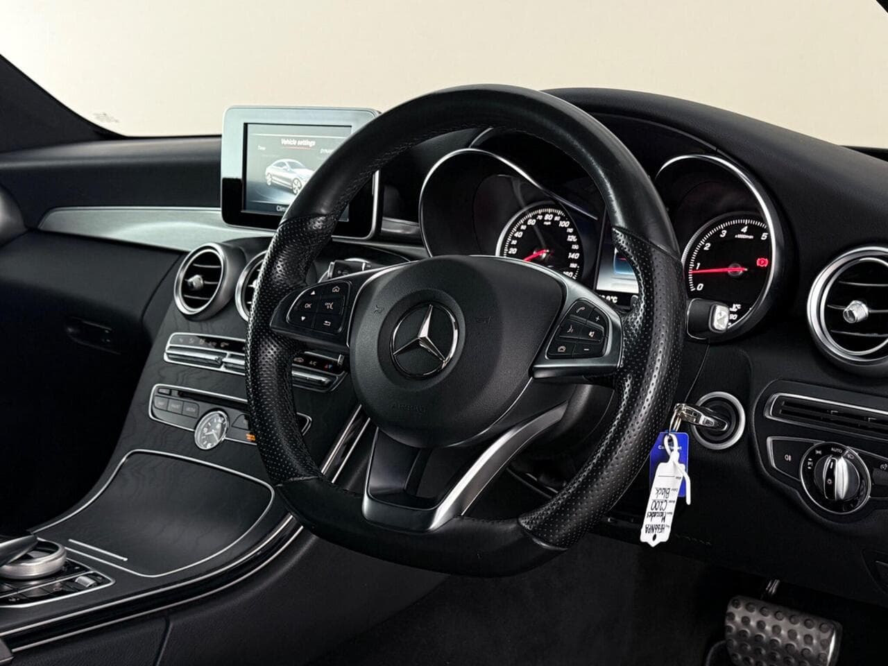 Mercedes-Benz C Class thumbnail Steering Wheel
