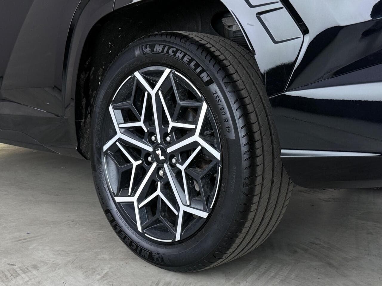 Hyundai TUCSON thumbnail Wheel