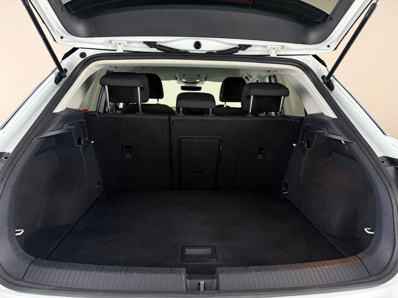 Volkswagen T-Roc thumbnail Boot