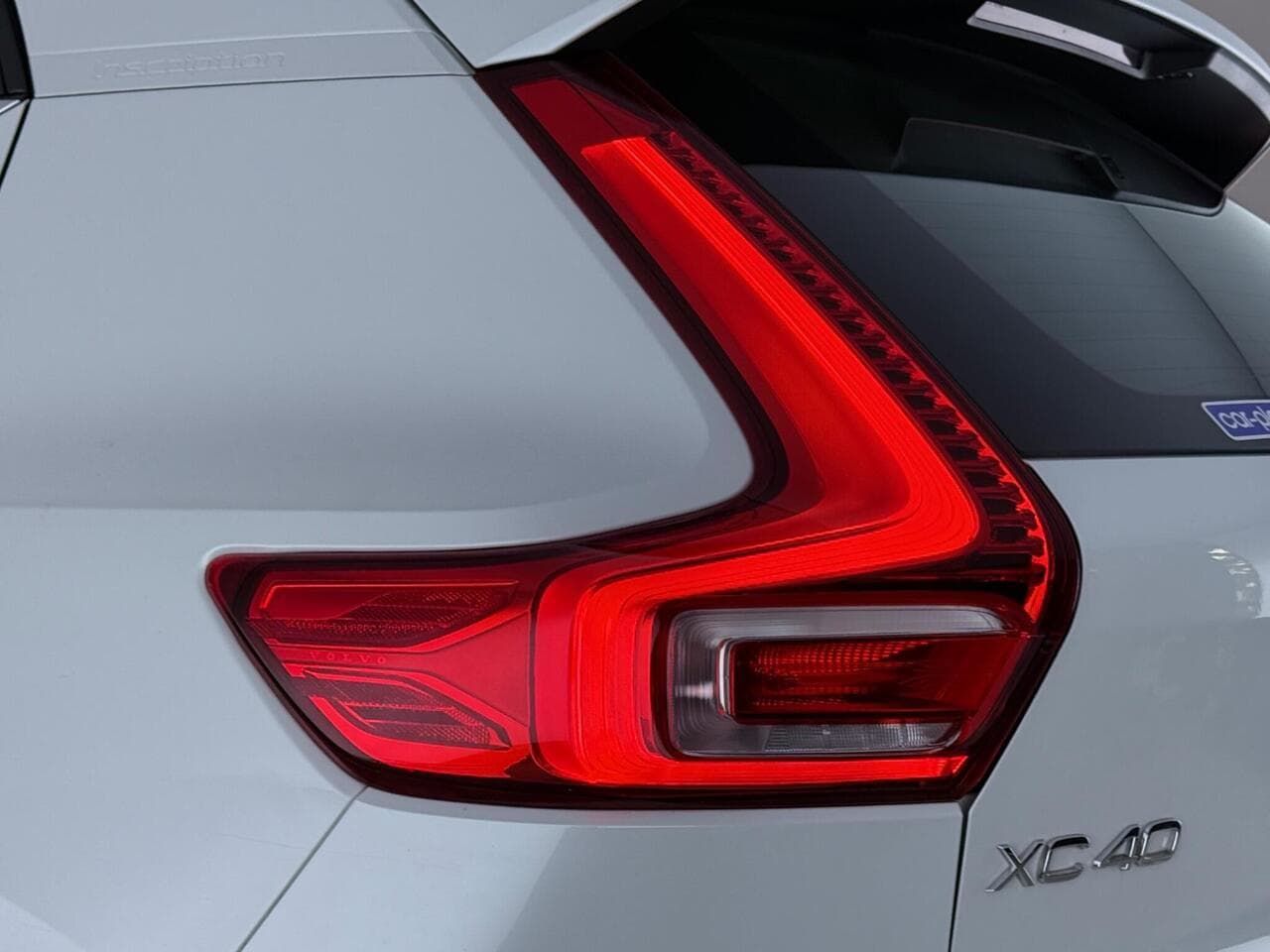 Volvo XC40 thumbnail Lights Rear