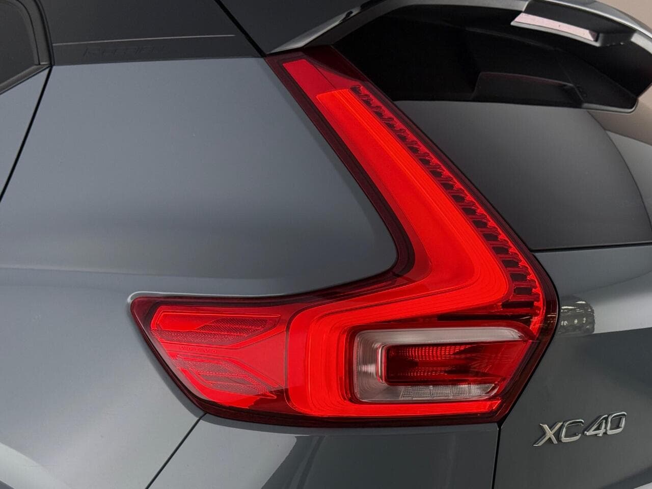 Volvo XC40 thumbnail Lights Rear