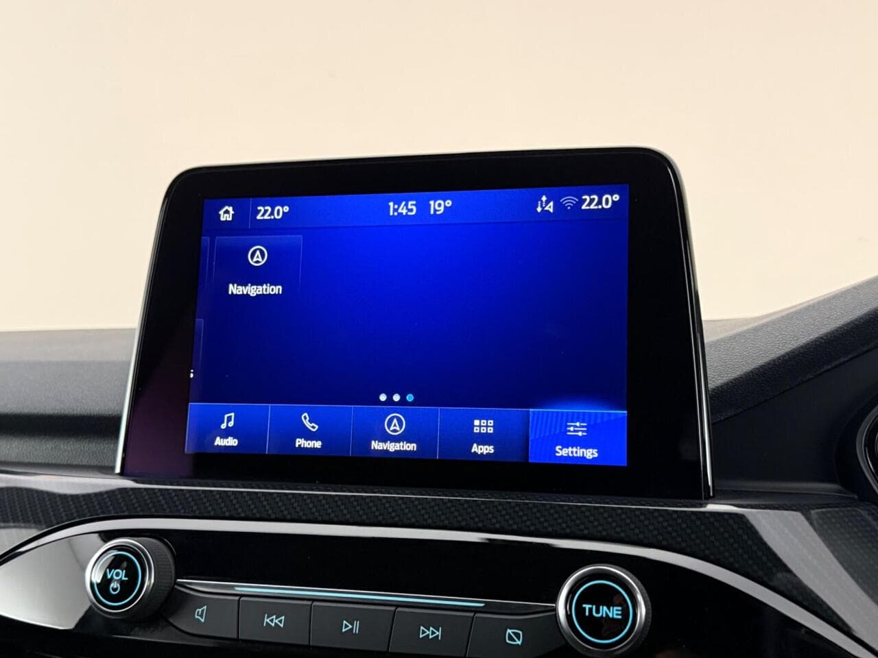 Ford Kuga thumbnail Infotainment System
