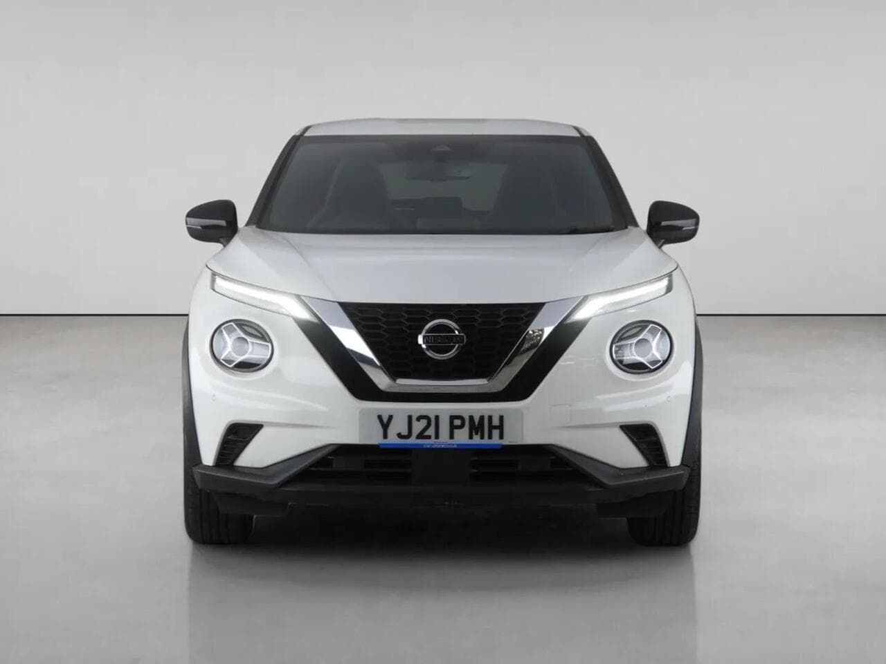 Nissan Juke thumbnail Front