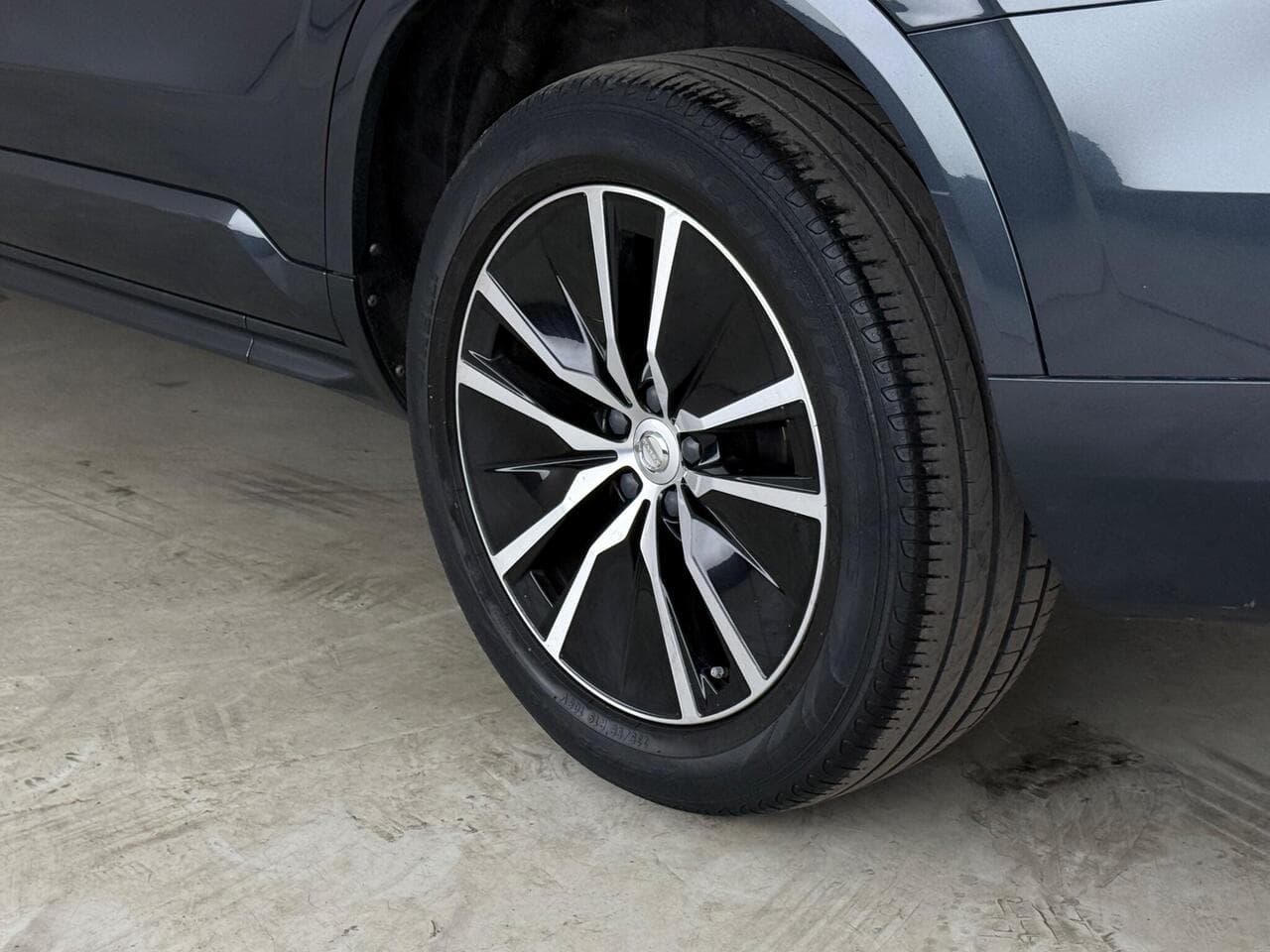 Volvo XC90 thumbnail Wheel