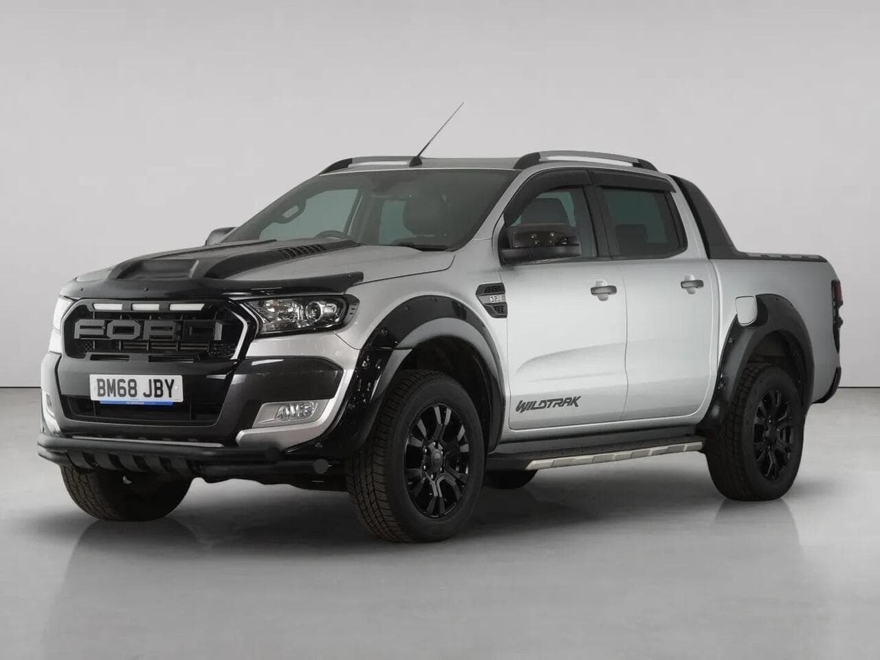 Ford Ranger thumbnail Front Left