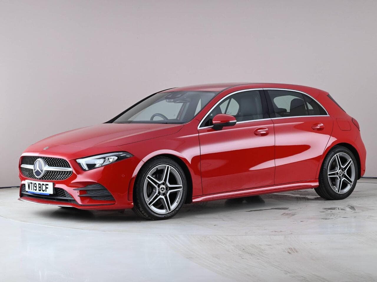 Mercedes-Benz A Class thumbnail Front Left