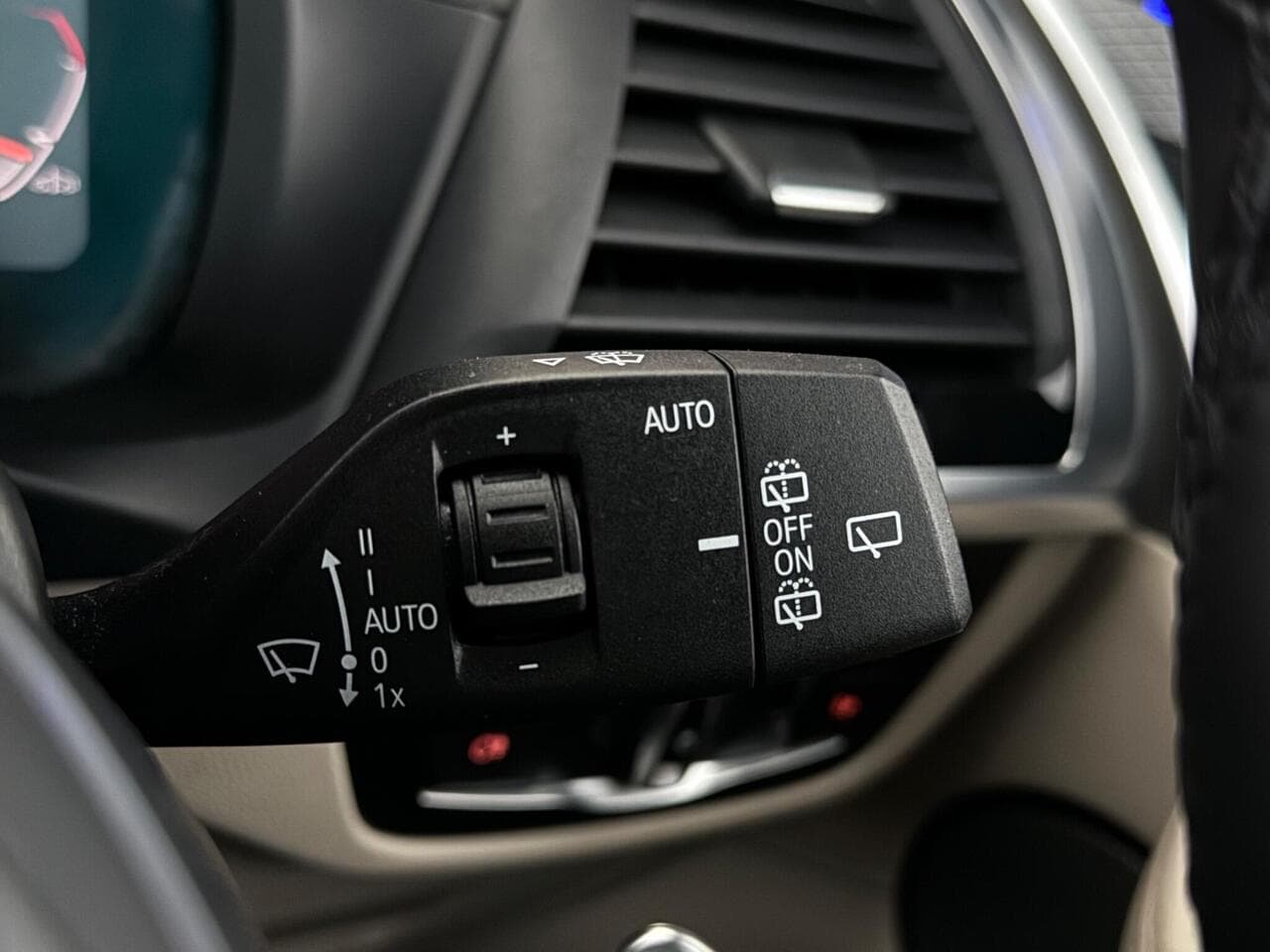 BMW X3 thumbnail Misc Controls